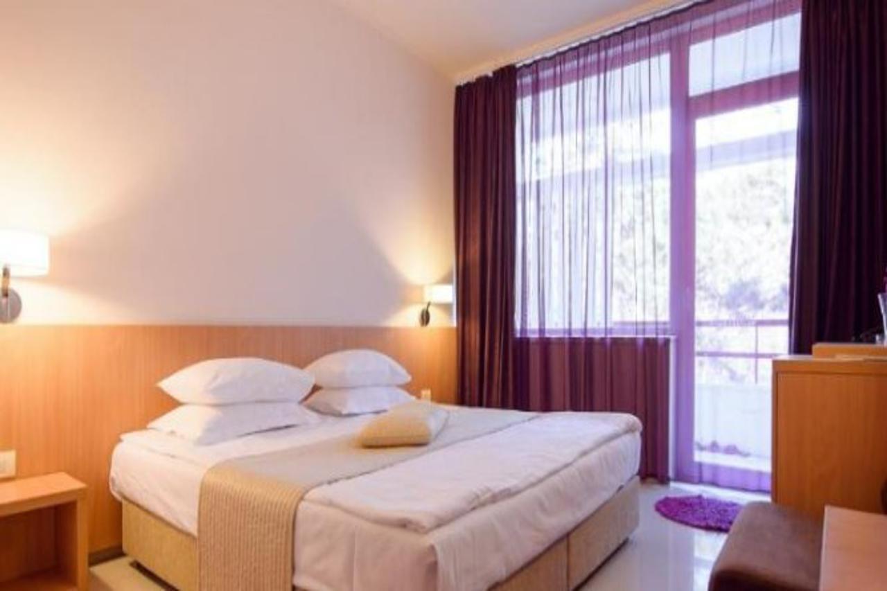 Hotel Sara Neptun Exterior foto